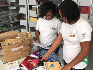 	Editora da UFLA realiza doações de livros para a cidade de Juazeiro/BA 	